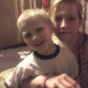 Meet your Posher, Raven